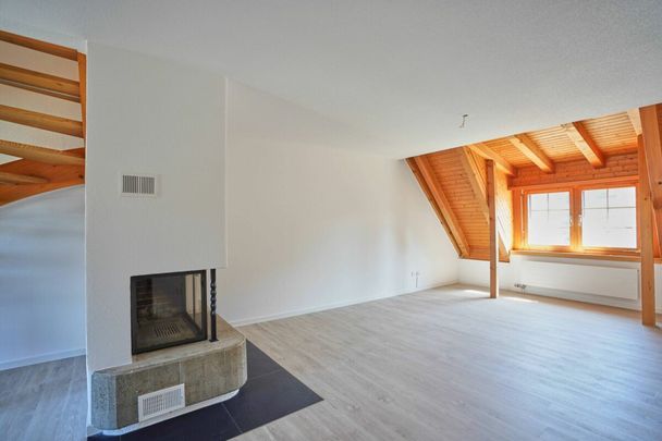 Ihr neues Zuhause mit Charme - Maisonettewohnung mit Cheminée - Foto 1