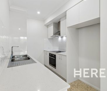2/13b Mint Street, East Victoria Park WA 6101 - Photo 4