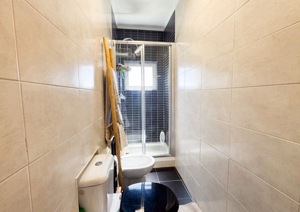 APARTAMENTO T4 EM ALFRAGIDE MOBILADO