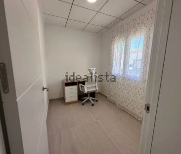 Alquiler de casa o chalet independiente en Centro - Photo 1