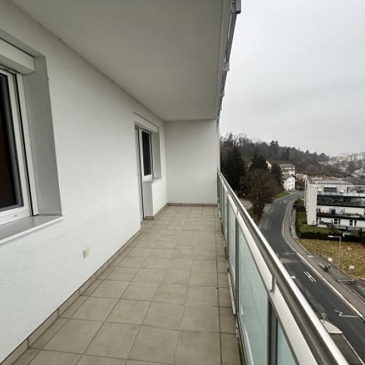 Graz-Wetzelsdorf: Geräumige 5-Zimmer-Wohnung mit 2 Loggien! - Photo 1