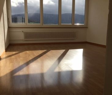 Beautiful 3.0 room apartment in the city center of Delémont - Photo 5