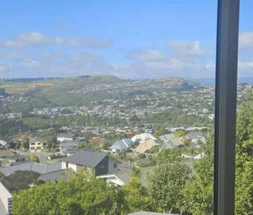 Very sunny family home - Photo 5