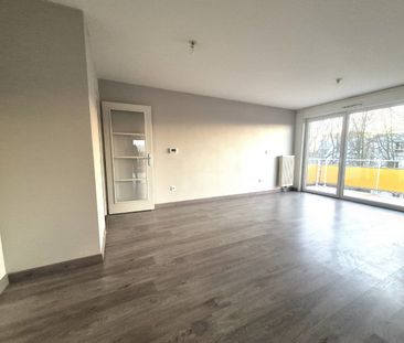 Location Appartement 3 pièces 61m² ST ANDRE LEZ LILLE 59350 - Photo 2