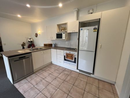 2G/6 Queen Street, City Centre, Palmerston North - Photo 5