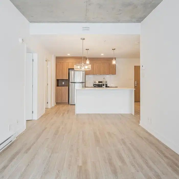 2929 VICTORIA — 4 ½ - Photo 1
