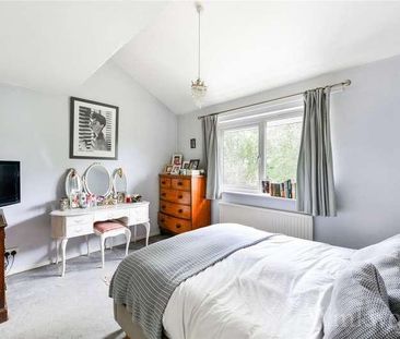 Sunderland Road, London, SE23 - Photo 4