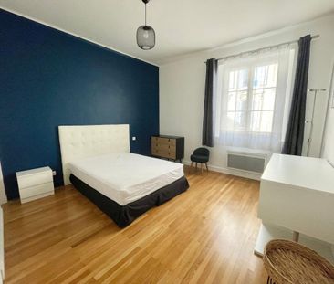 Location Appartement 3 pièces Meublé 71m² NICE 06000 - Photo 5