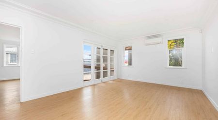 Rooms for rent on Lincoln Rd - Photo 3