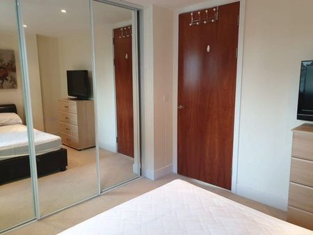 1 bedroom flat to rent - Photo 4