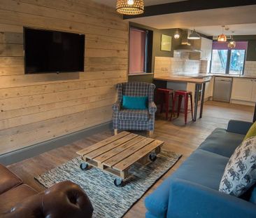 1 bedroom in a flat share to rent - Photo 6