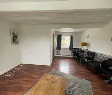 Yews Green, Clayton, Bradford, BD14 - Photo 1