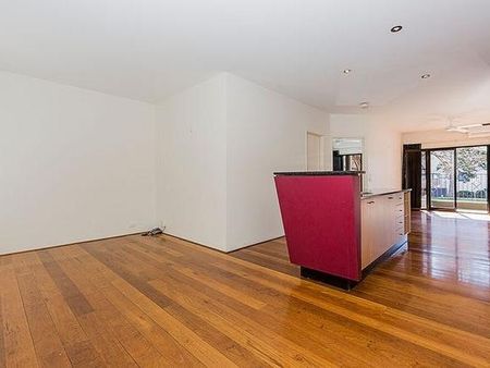 4/31 Giles Street, Kingston ACT 2604 - Apartment For Rent | Domain - Photo 2