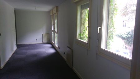 Location Appartement 2 pièces 48m² NANCY 54000 - Photo 2