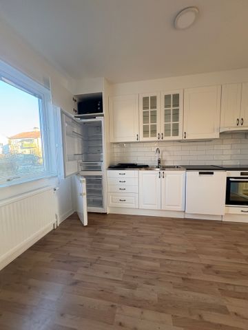 Stockholmsvägen, Mariestad - Photo 3