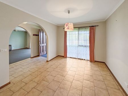 24 Holly Street, Golden Square - Photo 2