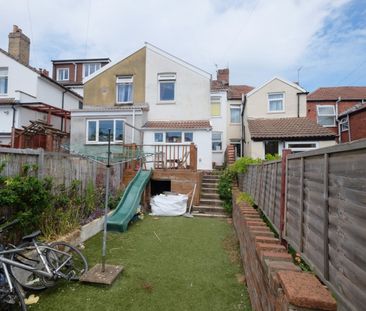 4 Bed Terraced House, Grove Park Avenue, BS4 - Photo 4