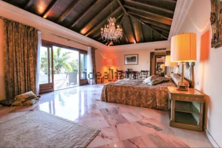 Alquiler de casa o chalet independiente en Urbanización Marbella Sierra Blanca, 185 - Photo 5