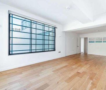 Western Avenue, Perivale, UB6 - Photo 1