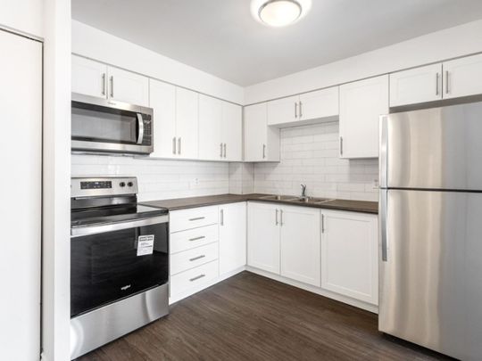 760 Laurier - Photo 1