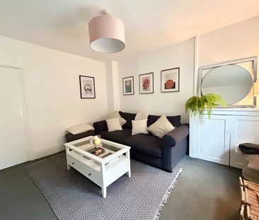 2 bedroom semi-detached house to rent - Photo 4