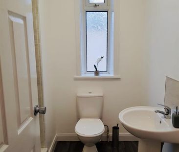 1 bed house share to rent in Queensberry Road, Burnley, BB11 - Photo 3