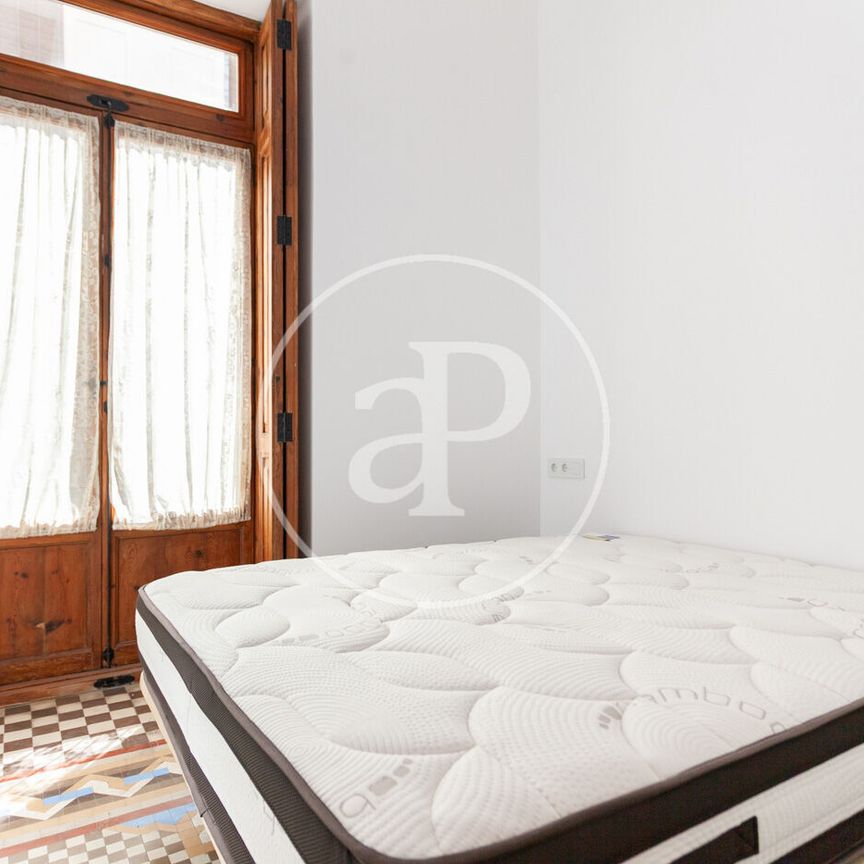 Flat for rent with views in El Mercat (Valencia) - Photo 1