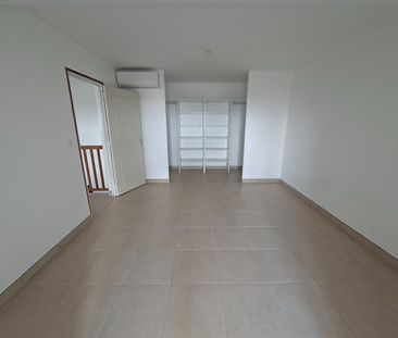 Location appartement 3 pièces, 90.13m², Fort-de-France - Photo 2