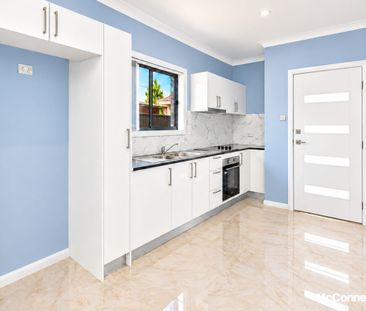 Modern & Stylish Granny Flat with Low-Maintenance Living - Photo 3