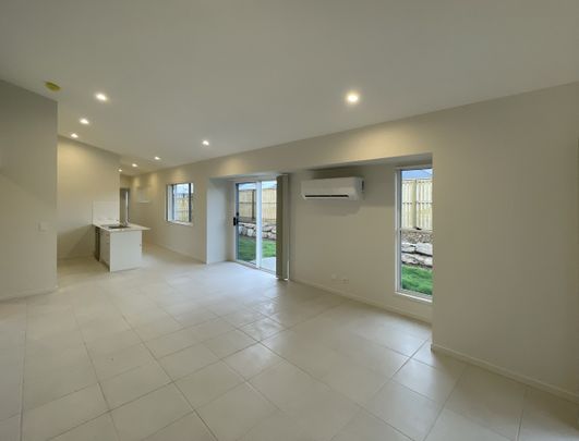 Bright and Beautiful Family Home - Photo 1