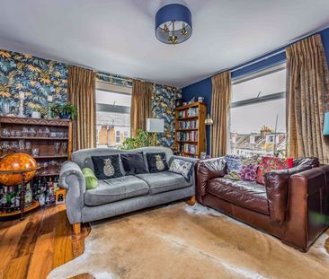 1 Waverley Grove, Southsea - Photo 1