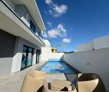 House T4 in Alcabideche, Cascais - Photo 5