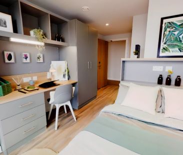 Silver En Suite - Photo 2