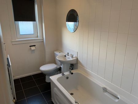 2 Bed Flat, Raithburn Avenue, G45 - Photo 5