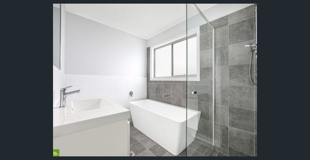 Four Bedroom Townhouse - Photo 1