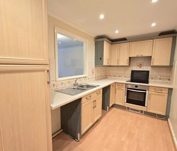 Flat , Valley House, Wash Beck Close, Scarborough - Photo 3