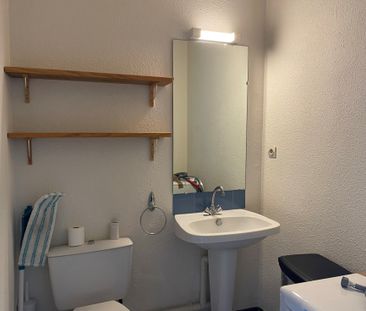 Appartement 23 m² - 1 pièce - Nîmes (30900) - Photo 4