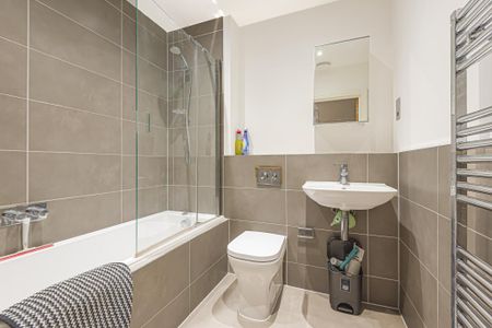 2 bedroom apartment to rent - Photo 5