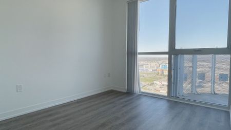 For Lease - 8 Interchange Way Unit# 2903, Vaughan, Ontario - Photo 4