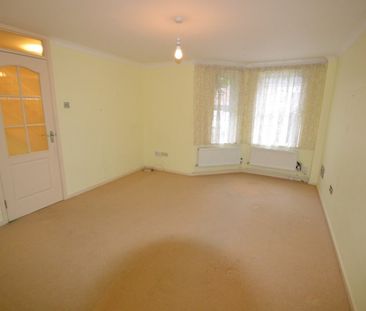 3 bedroom Semi-detached House - BEDWELL CLOSE, WELWYN GARDEN CITY - Photo 6