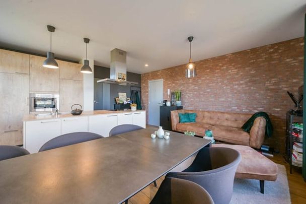 Appartement te huur - Photo 1