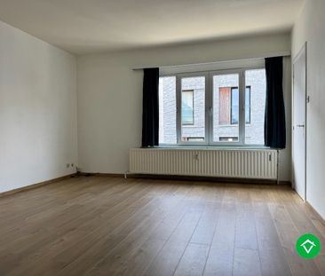 Instapklaar appartement met 2 slaapkamers en garage te Gent - Photo 2