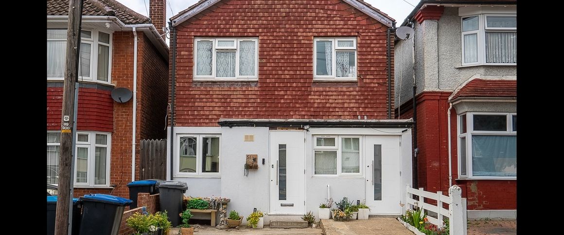 2 Bed Maisonette, London, HA9 - Photo 1