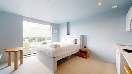 Studio to rent - Photo 2