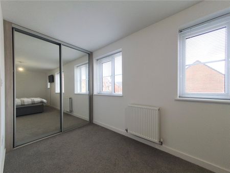 3 bed to rent in Longthorpe Drive, Hemlington, TS8 - Photo 5