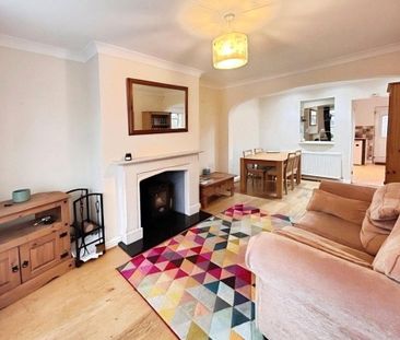 3 bedroom semi-detached house to rent - Photo 2