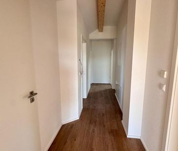 Neubau ! Helle 3,5 - Zimmer Dachgeschoßwohnung, große Terrasse mit ... - Photo 3