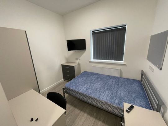 1 Bed Student Accommodation - Photo 1