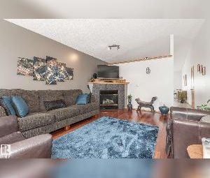 4 bed, 3 bath, Fully Finished Bi-level in Miller! - Photo 1