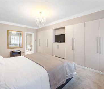 3 bedroom flat to rent - Photo 6